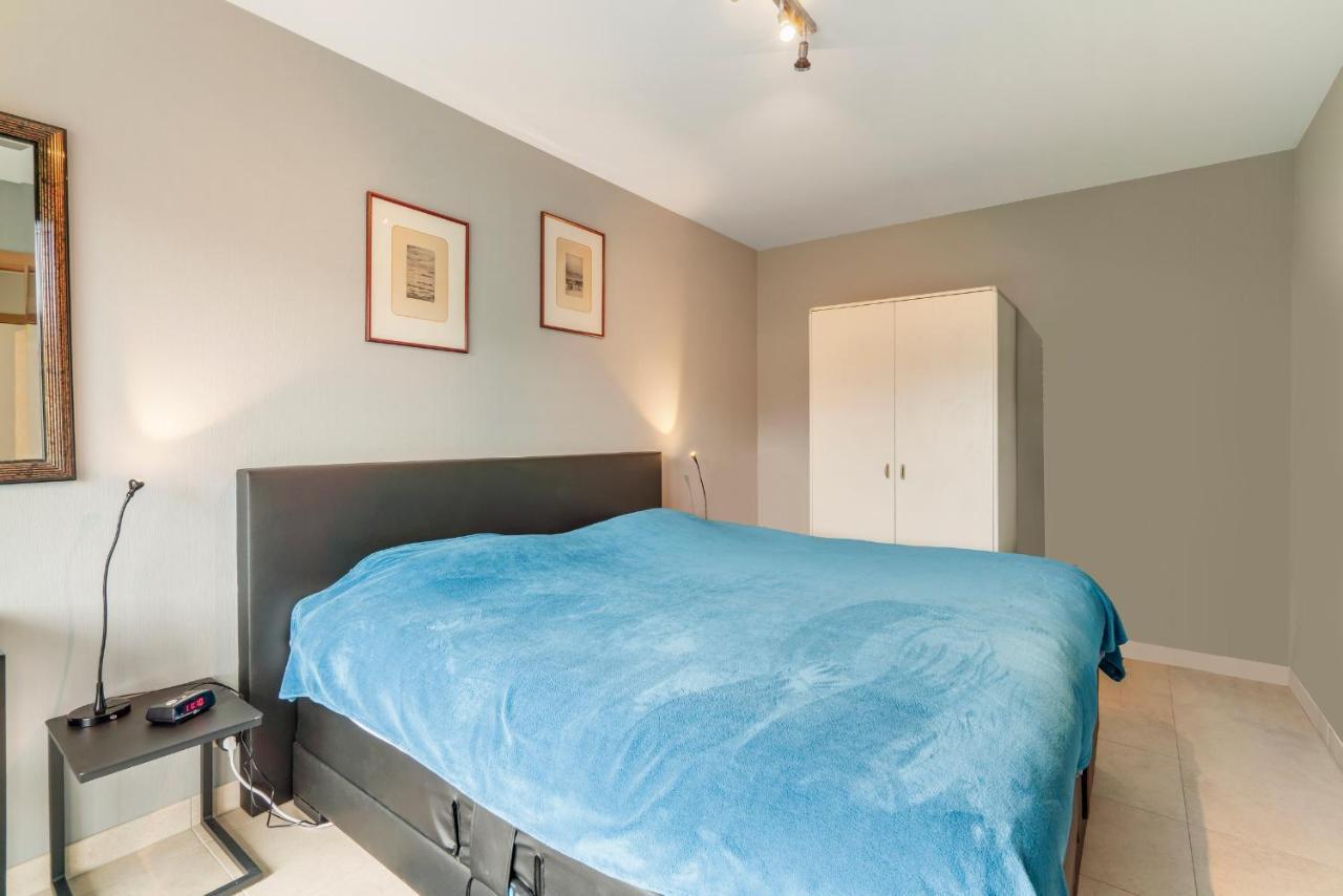 Luxury Apartment With Garden Close To The Beach Oostende Eksteriør bilde