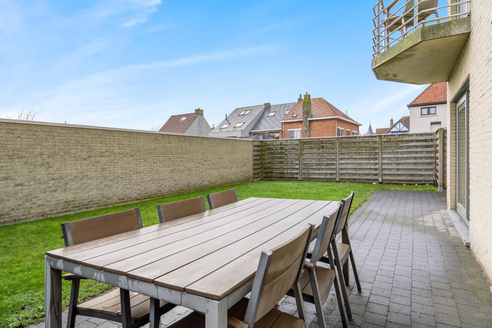 Luxury Apartment With Garden Close To The Beach Oostende Eksteriør bilde